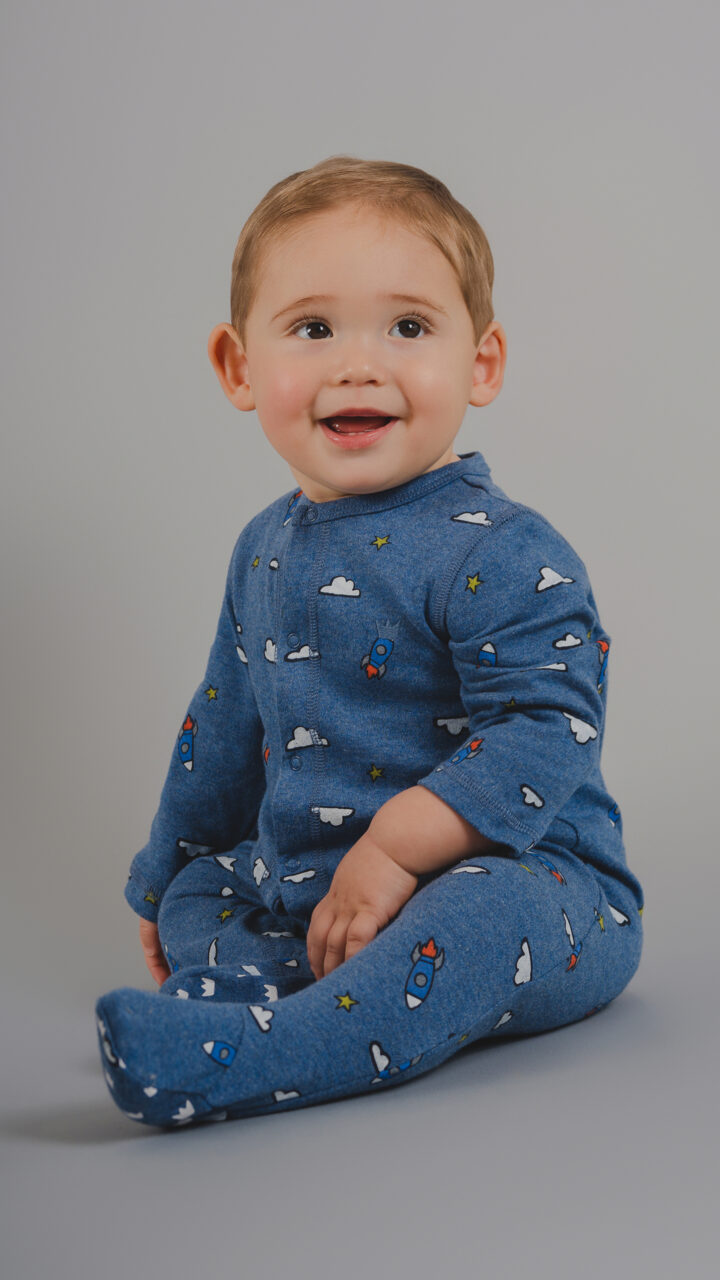 Pijama Azul de Nubes y Cohetes para Bebé Niño