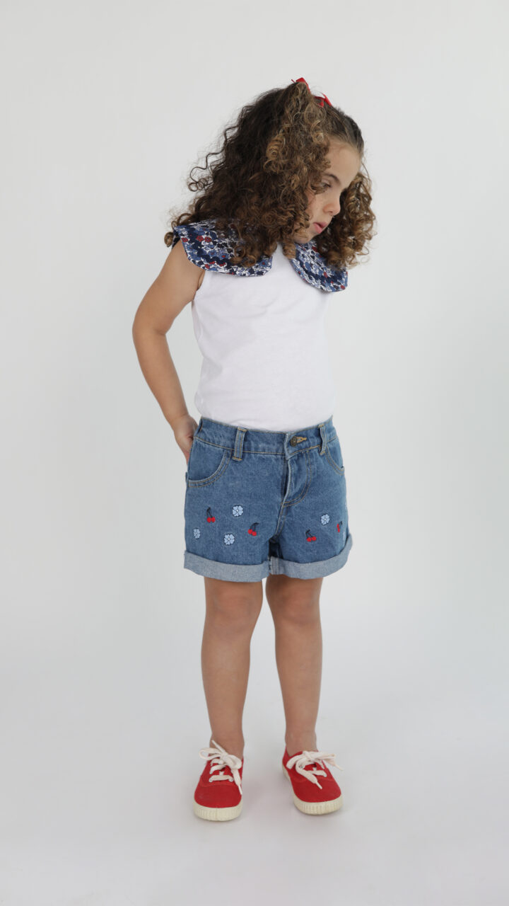 SHORT CON BORDADO - Imagen 4