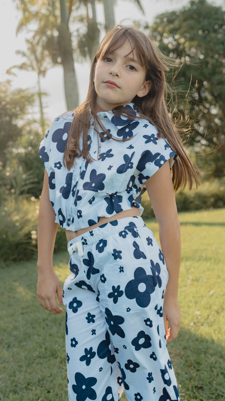 BLUSA DE FLORES - Imagen 3
