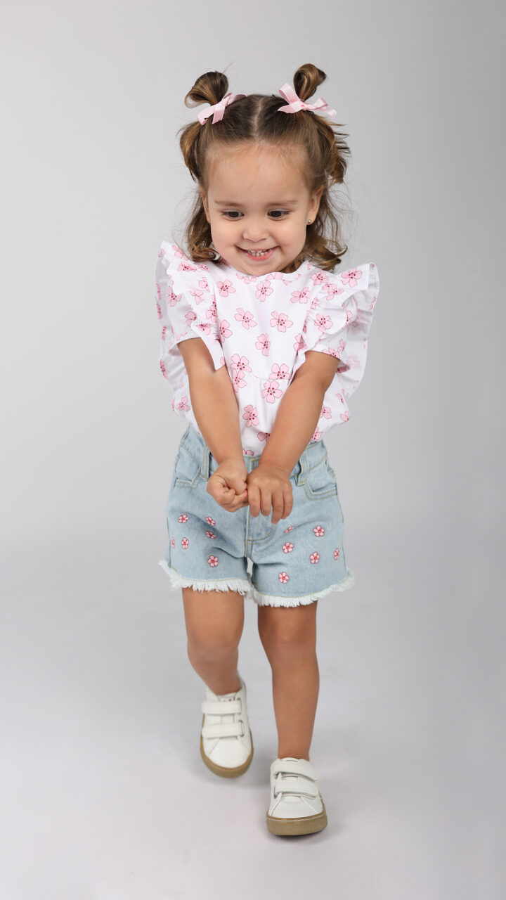 BLUSA DE FLORES ROSADAS - Imagen 5