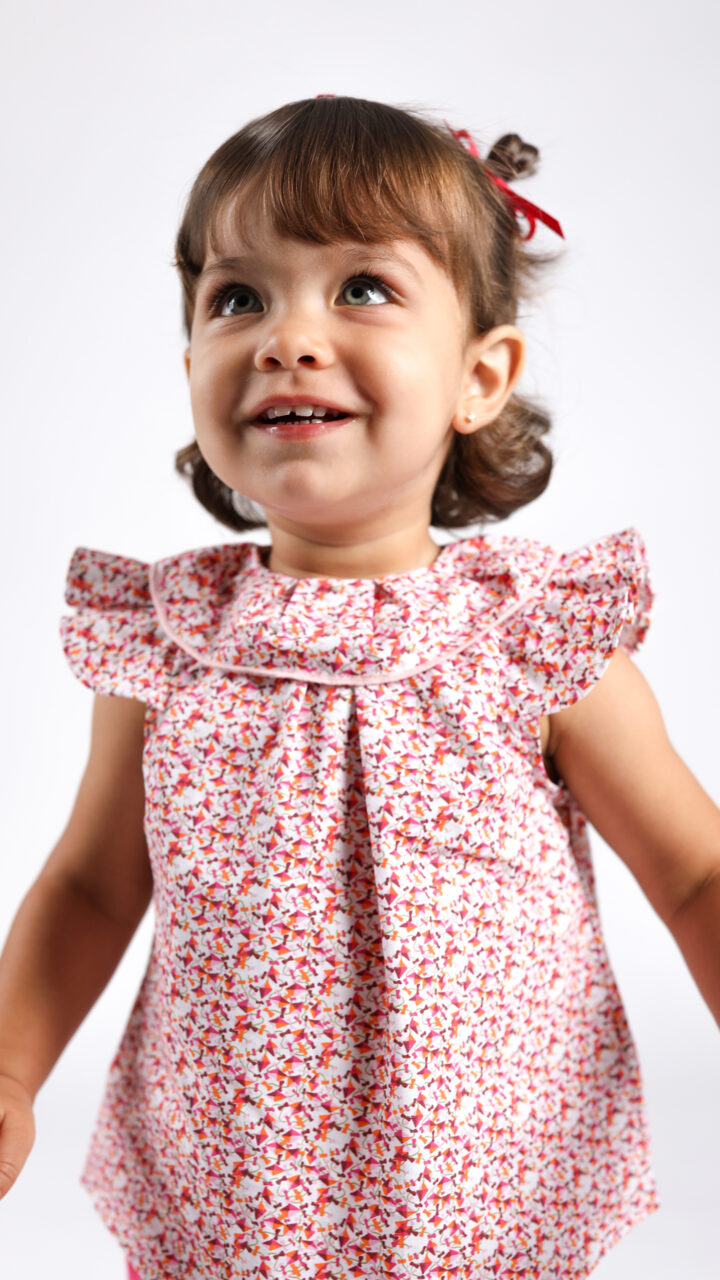BLUSA MULTICOLOR DE PAPAGAYOS - Imagen 4