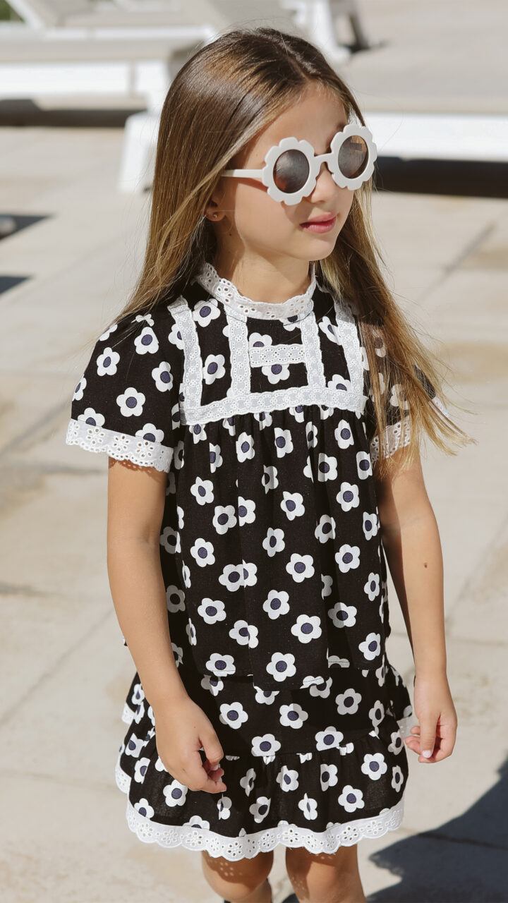 FALDA NEGRA DE FLORES - Imagen 4