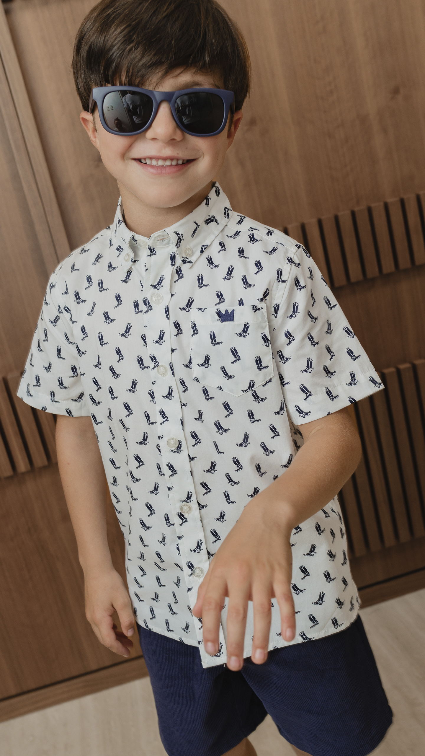 CAMISA CON BOTAS VAQUERAS - Imagen 4